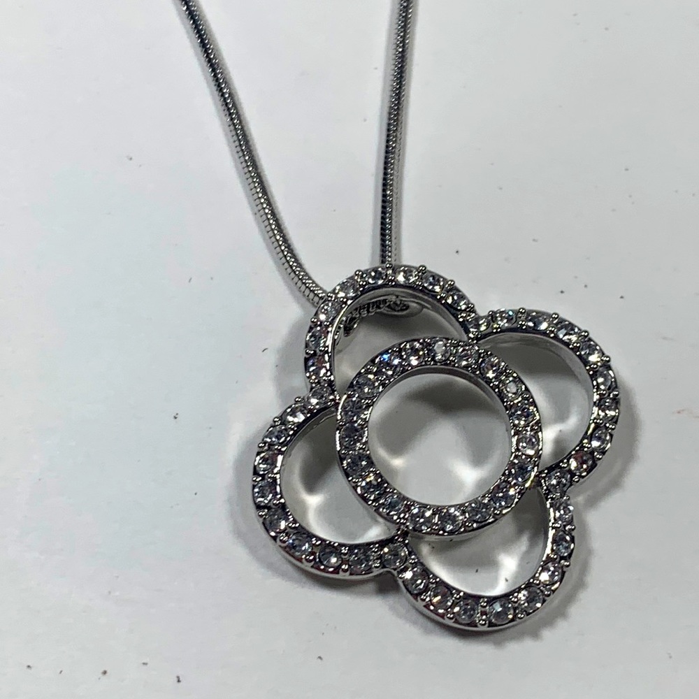 Borun Swarovski Crystal Necklace